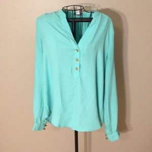 Sea foam green portfolio top